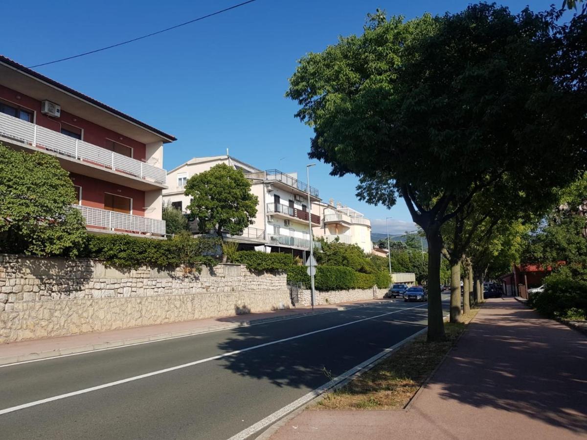 Apartment Kolaric Novi Vinodolski Exterior photo
