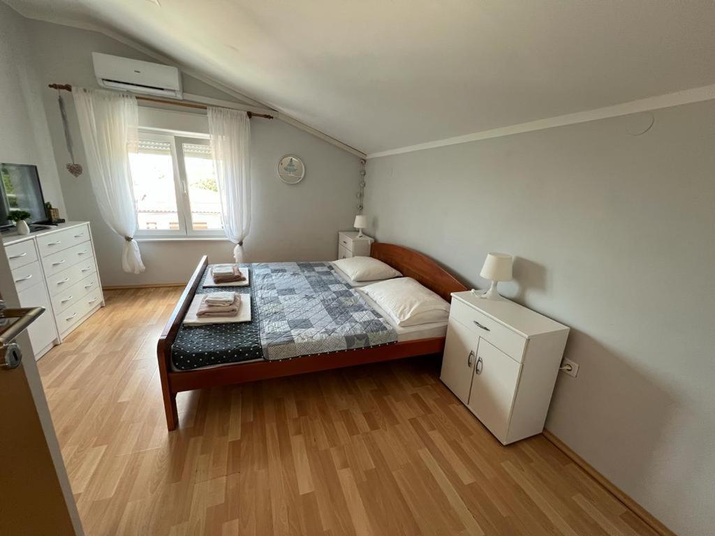 Apartment Kolaric Novi Vinodolski Exterior photo